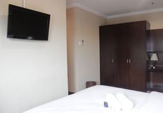기타 3 Comfy & Well Appointed 3BR at Galeri Ciumbuleuit 1