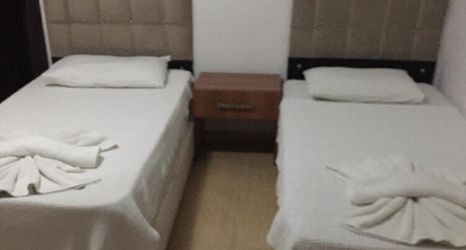 อื่นๆ 2 Ugur Otel Beach