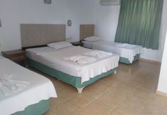 Others 3 Ugur Otel Beach