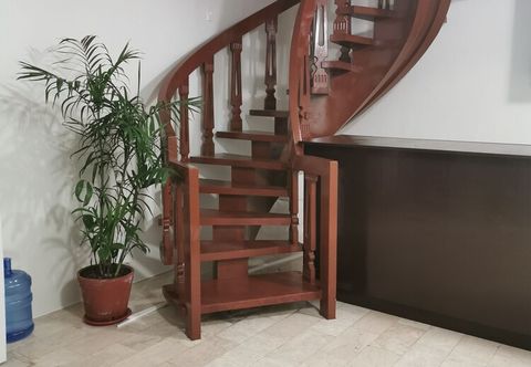 Others Flip Flops Hostel