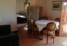 기타 5 Apartment for 6 People in Villa Luzi Farmhouse
