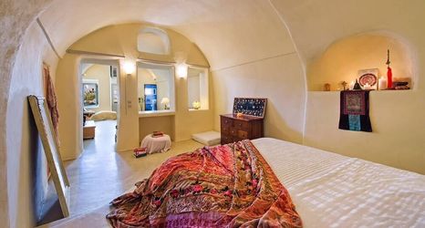 Others 2 Real Santorini Cave House far From the Crowds