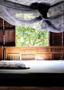 ภาพหลัก Peaceful Homestay in the Middle of Fruit Garden - Room With two Double Beds