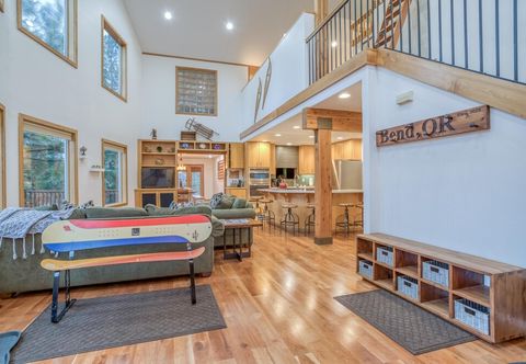 Lain-lain Cascade Chalet