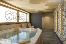 Others Willa Dziubas