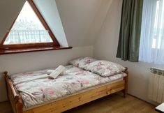 Others 7 Willa Dziubas