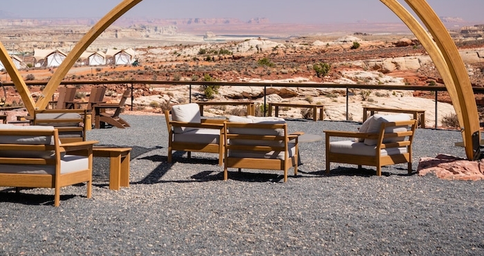 อื่นๆ Under Canvas Lake Powell Grand Staircase