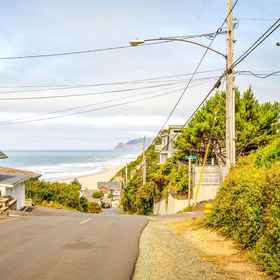 Primary image 1 Lola's Lighthouse, Connie Hansen Garden Hotels
