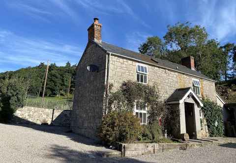 Others Stunning 3-bed House in a Private Hidden Valley