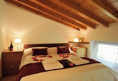 Others 2 Villa Isella - Mansarda