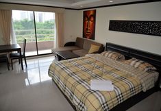 Lain-lain 3 Angket Hip Residence in Jomtien Floor 5