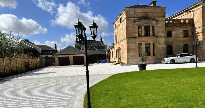 Others Beautiful 4-bed Villa in Glasgow