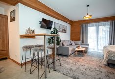 其他 7 Pod Tatrzańskim Niebem