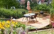 Khác 6 Soothing Apartment in Malsburg-marzell With Private Garden