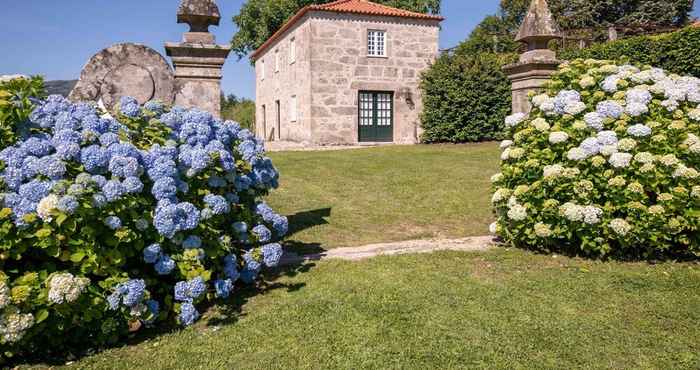 Others Holiday Home in Ponte de Lima With Swimming Pool