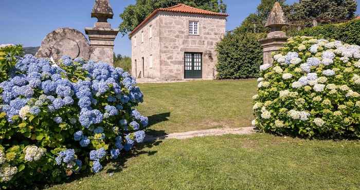 Others Holiday Home in Ponte de Lima With Swimming Pool