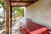 Lain-lain Peaceful Holiday Home in Pieve Santo Stefano With Garden