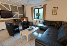 Others 7 Rustic Holiday Home with Sauna & Hot Tub in Wooded Area