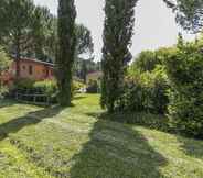 Others 2 Luxury Holiday Home in Montopoli Valdarno With Swimming Pool