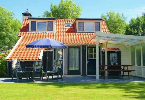 Others Alluring Holiday Home in Burgh Haamstede With Terrace