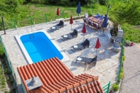 Others Gorgeous Villa in Tučepi with Private Swimming Pool