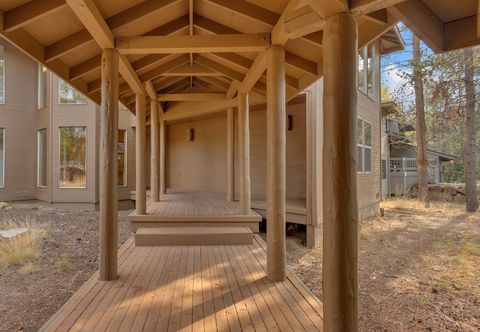 其他 White Elm Lane 15