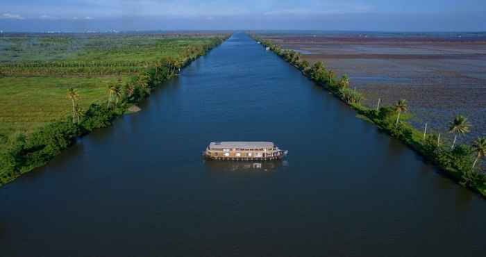 Lain-lain Coco HouseBoat