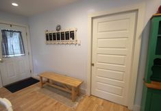 その他 4 3314 Highland Ave. 4 Bedroom Home by RedAwning