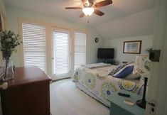 其他 2 3314 Highland Ave. 4 Bedroom Home by RedAwning