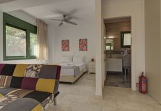 อื่นๆ 6 Ouzo Stone Studio