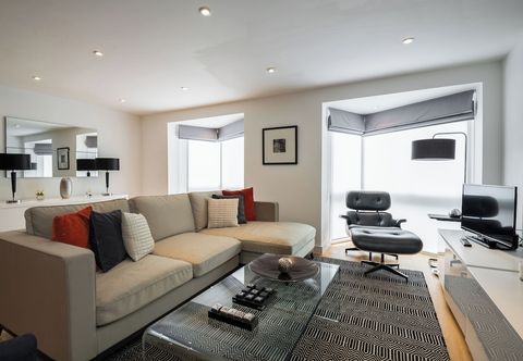 อื่นๆ A Hint of Pink