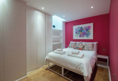 อื่นๆ 4 A Hint of Pink