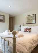 Room Traditional Fulham Home Close to the River Thames