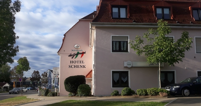 Khác Hotel Schenk