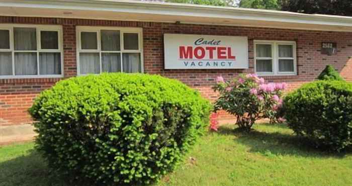 Others Cadet Motel