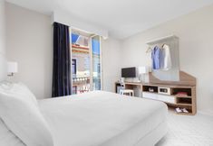 Others 5 Palazzo Tasso