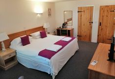 其他 3 The Flying Fish Stables