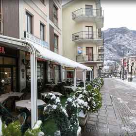 Primary image 1 Hotel Corona, Chiesa in Valmalenco Hotels