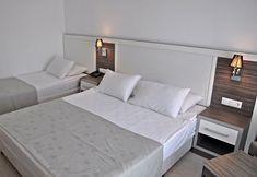 其他 7 Shark Club Hotel