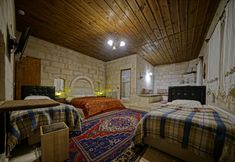 Lainnya 7 Gerdis Evi