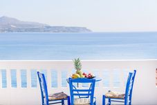 Lain-lain Kalyves Bay