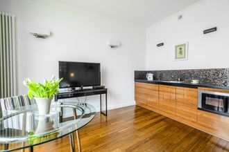 其他 4 Triton Park Apartments