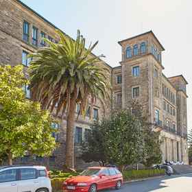 Primary image 1 Albergue Seminario Menor - Hostel, Oficina de Informacion Turistica de Santiago de Compostela Hotels