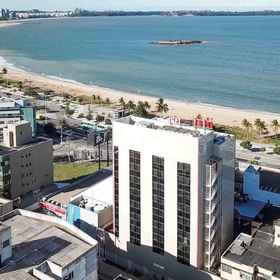 Primary image1ibis Vitoria Praia de Camburi,Chapel of St. John of Carapina飯店