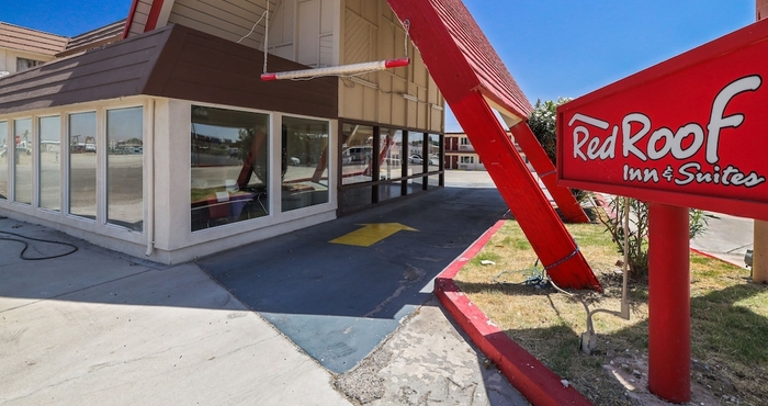 Others Red Roof Inn Needles