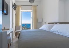 Others 6 Albergo La Prora