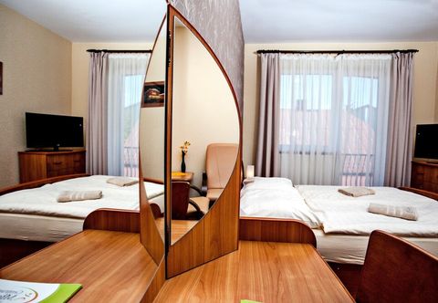 Others Centrum Młodości