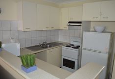 기타 5 Enderley Gardens Resort