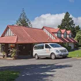 Primary image 1 Airport Manor Inn, Campbells Bay Hotels