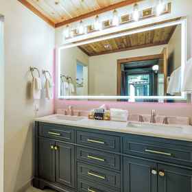 Primary image1Little Creek Cove Beachfront Resort,俄勒冈州公寓